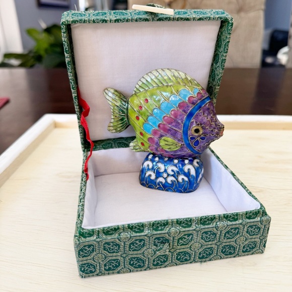 D S Starr Other - Beautiful DS Starr Cloisonné Tropical Fish Figurine On Stand Enamel Multicolor